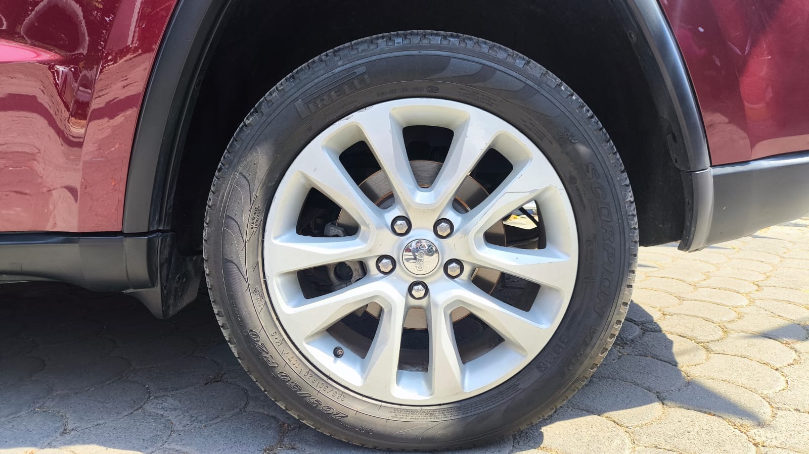 2017 Jeep Grand Cherokee LIMITED LUJO ADVANCE, V8, 5.7L, 360 CP, 5 PUERTAS, AUT, 4X4