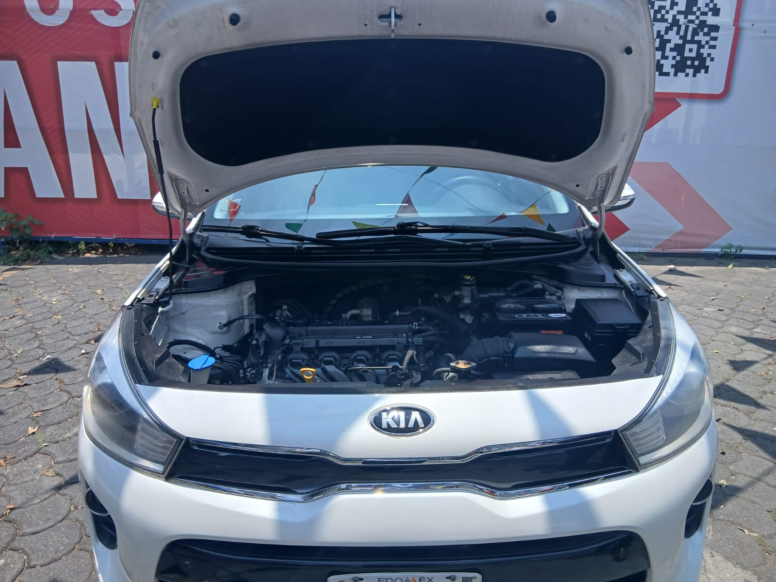 2018 Kia Rio EX, L4, 1.6L, 121 CP, 5 PUERTAS, STD
