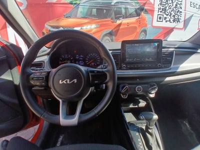 2022 Kia Rio Base