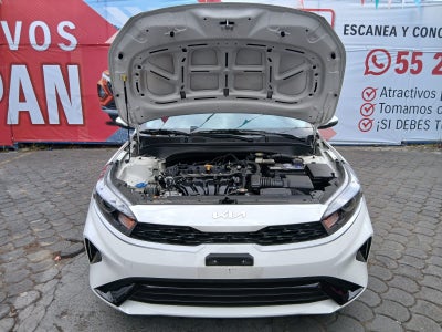 2023 Kia Forte LX, L4, 2.0L, 147 CP, 4 PUERTAS, STD