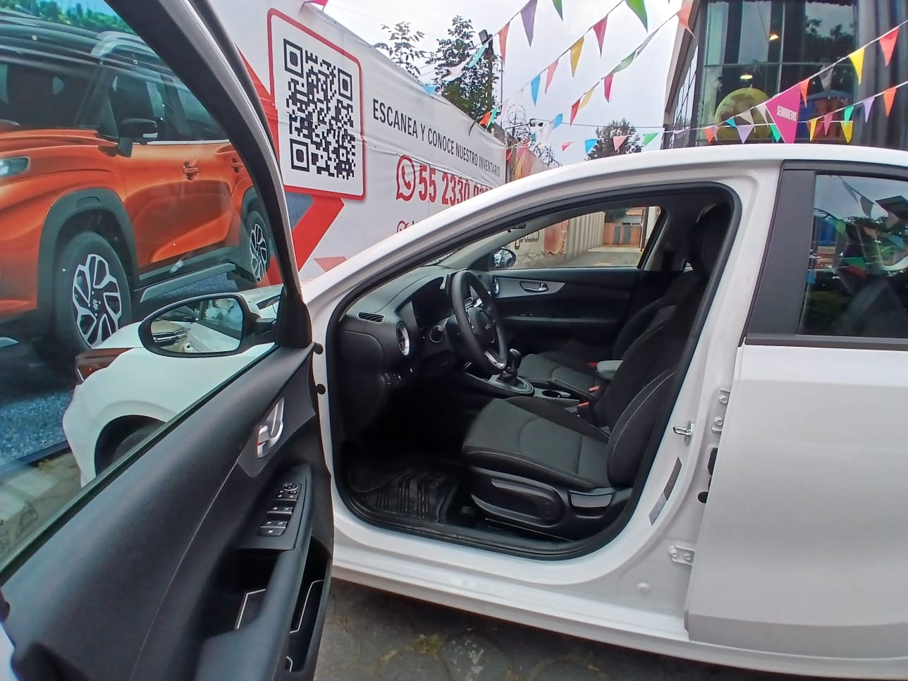 2023 Kia Forte LX, L4, 2.0L, 147 CP, 4 PUERTAS, STD