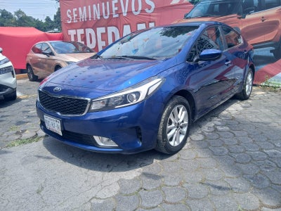 2018 Kia Forte LX, L4, 2.0L, 158 CP, 4 PUERTAS, STD