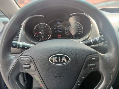 2018 Kia Forte LX, L4, 2.0L, 158 CP, 4 PUERTAS, STD