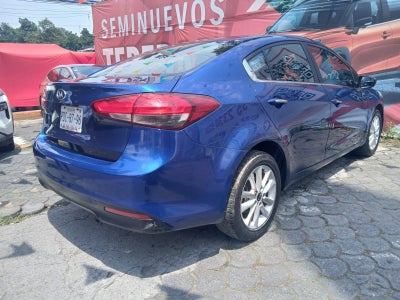 2018 Kia Forte LX, L4, 2.0L, 158 CP, 4 PUERTAS, STD
