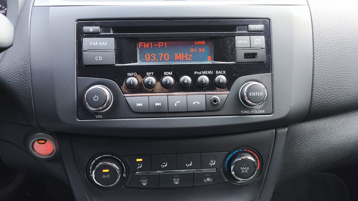 2017 Nissan Sentra SENSE L4 1.8L 129 CP 4 PUERTAS AUT BA AA