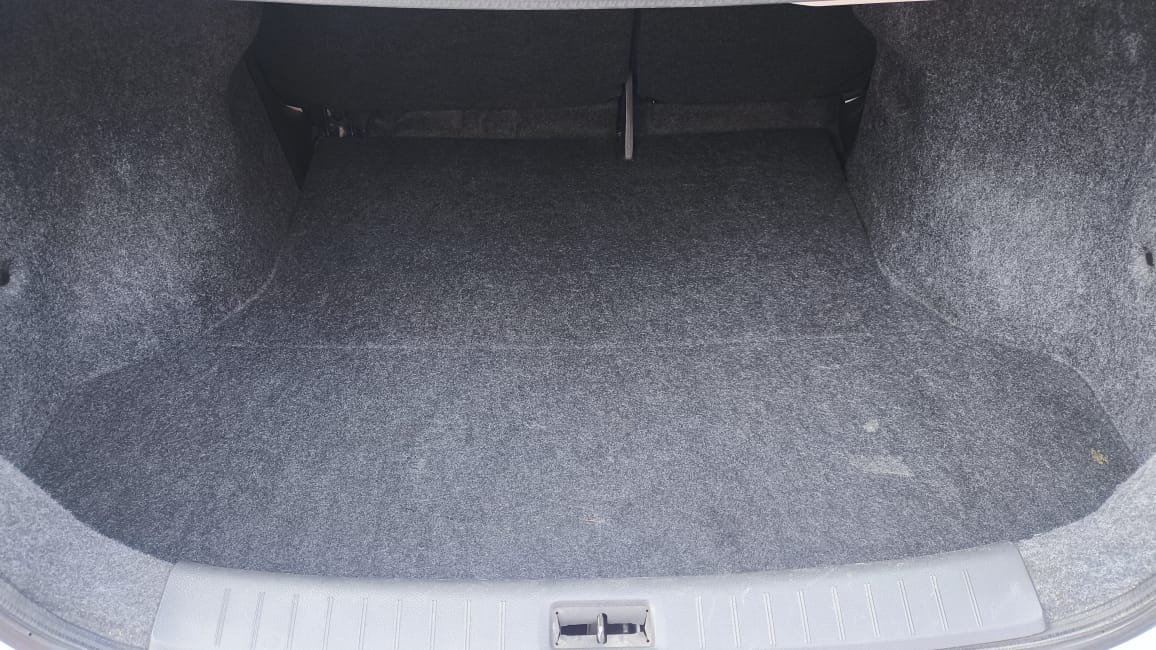 2017 Nissan Sentra SENSE L4 1.8L 129 CP 4 PUERTAS AUT BA AA