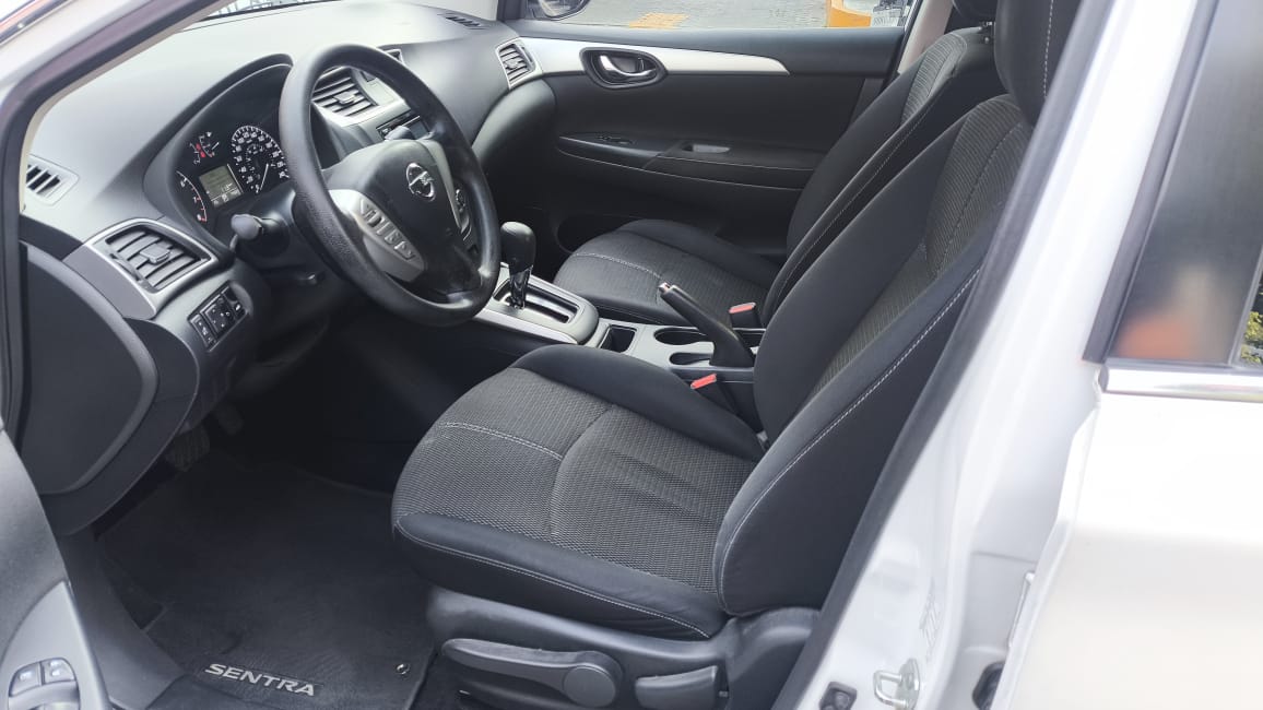 2017 Nissan Sentra SENSE L4 1.8L 129 CP 4 PUERTAS AUT BA AA