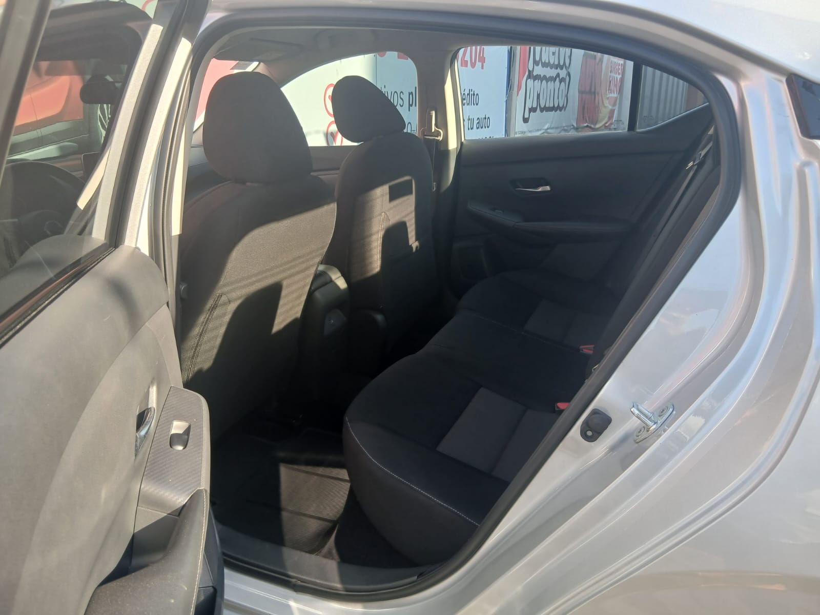 2023 Nissan Sentra ADVANCE L4 2.0L 145 CP 4 PUERTAS STD BA AA