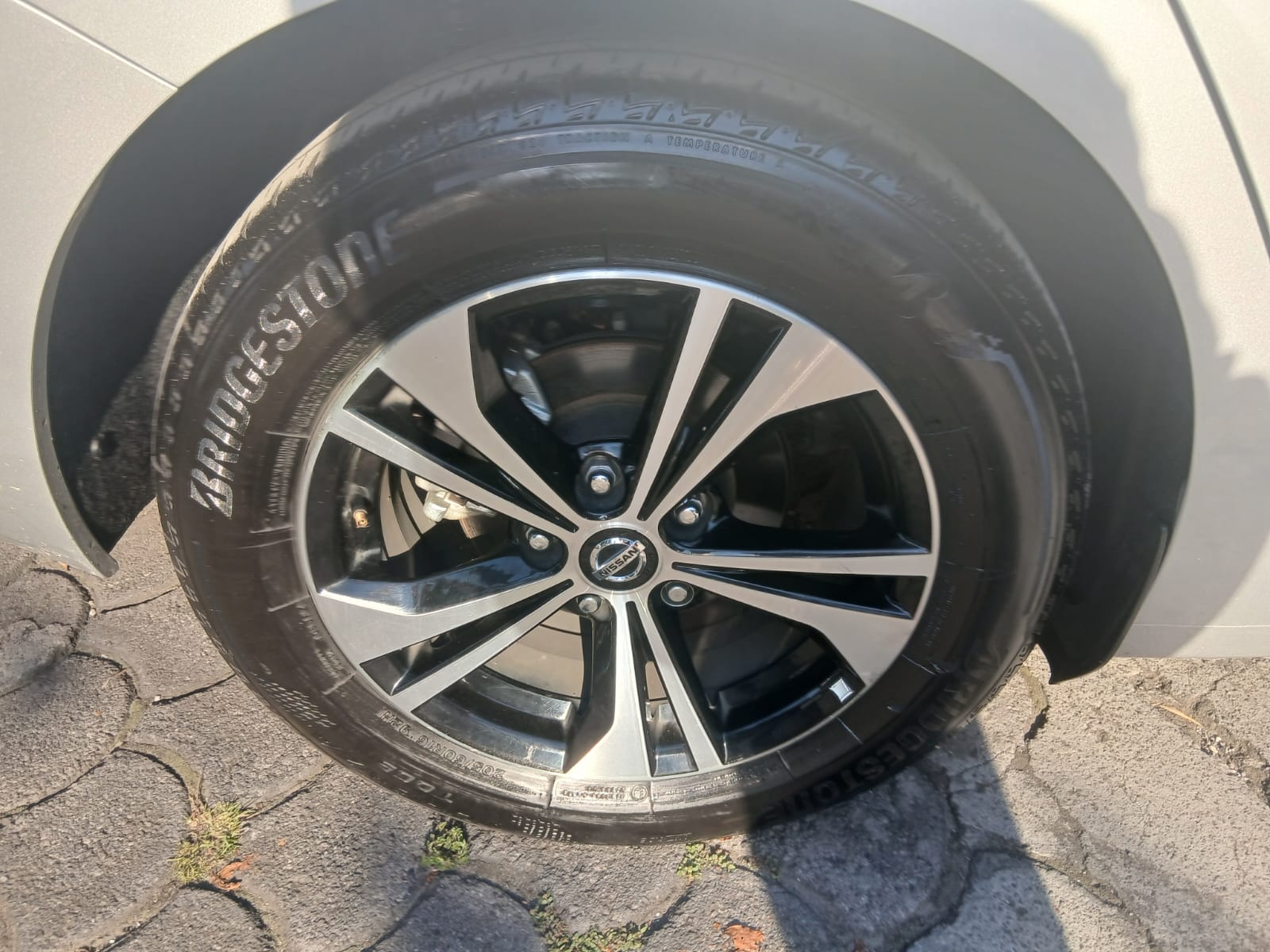 2023 Nissan Sentra ADVANCE L4 2.0L 145 CP 4 PUERTAS STD BA AA