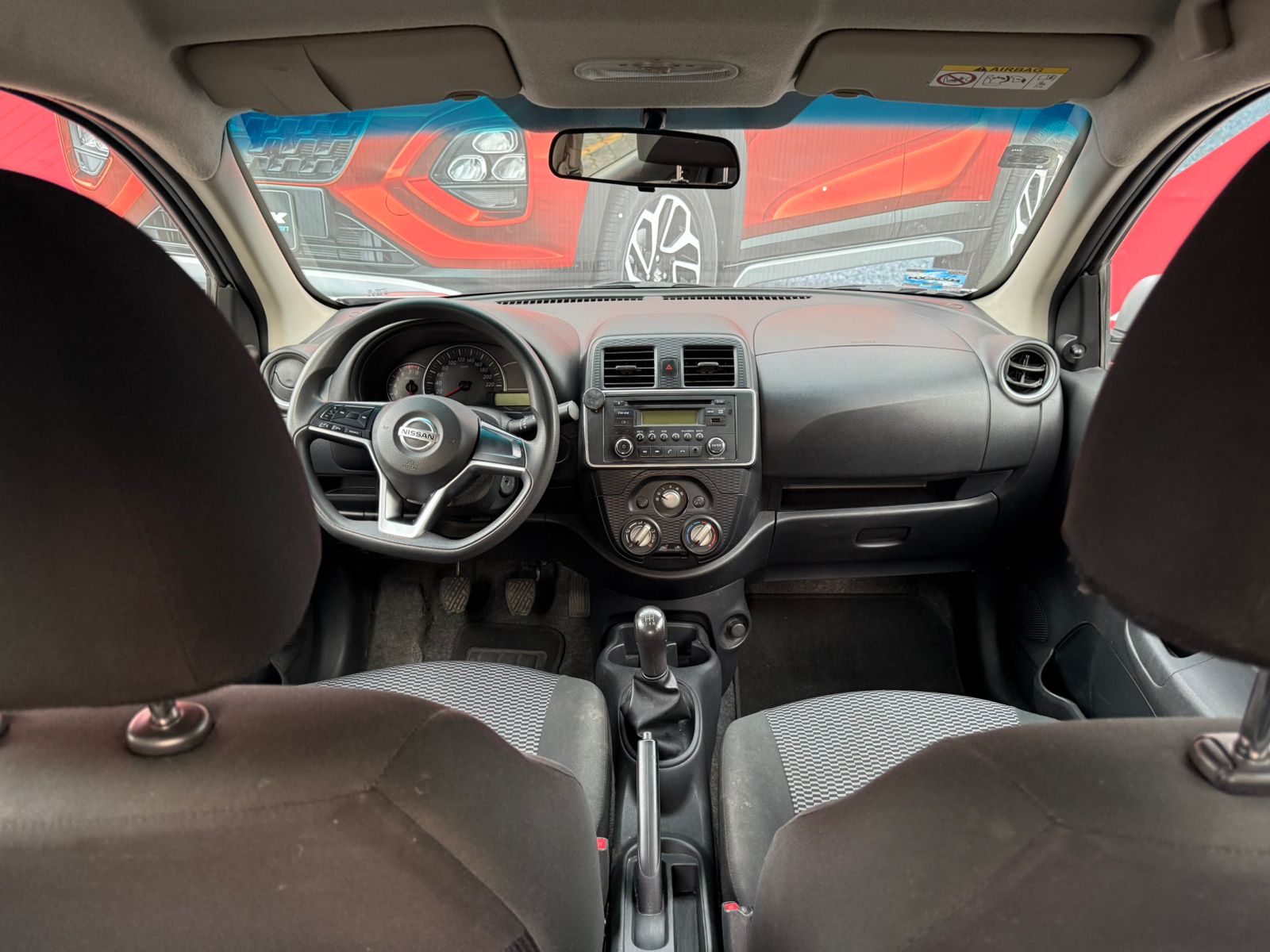 2021 Nissan March SENSE, L4, 1.6L, 106 CP, 5 PUERTAS, STD