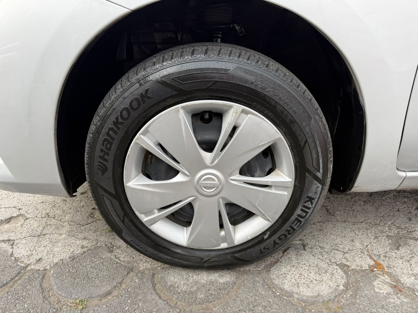 2021 Nissan March SENSE, L4, 1.6L, 106 CP, 5 PUERTAS, STD