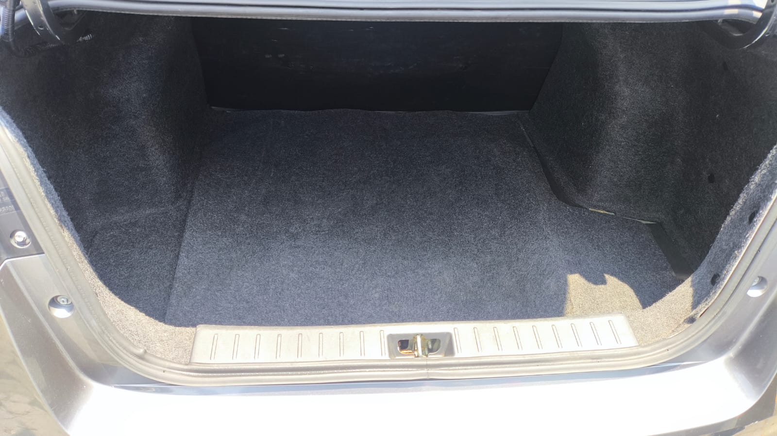 2024 Nissan Versa SENSE L4 1.6L 118 CP 4 PUERTAS AUT BA AA