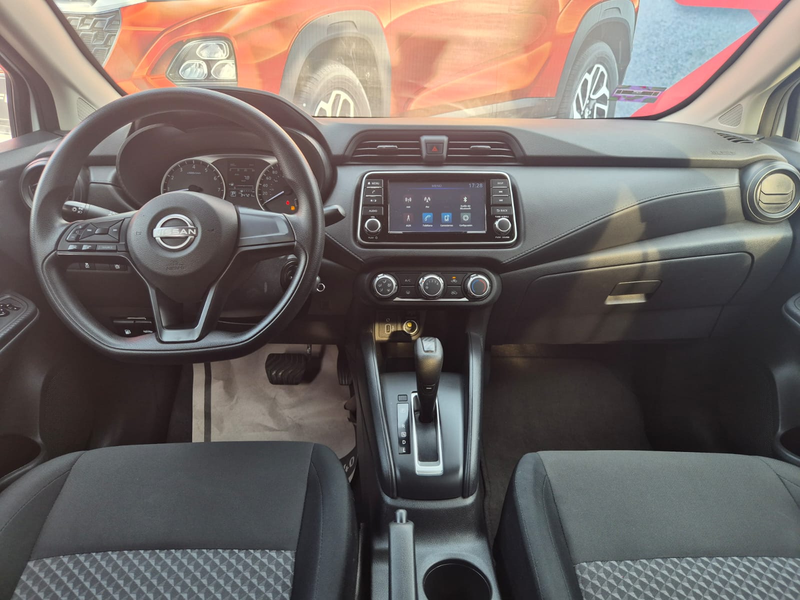 2024 Nissan Versa SENSE L4 1.6L 118 CP 4 PUERTAS AUT BA AA
