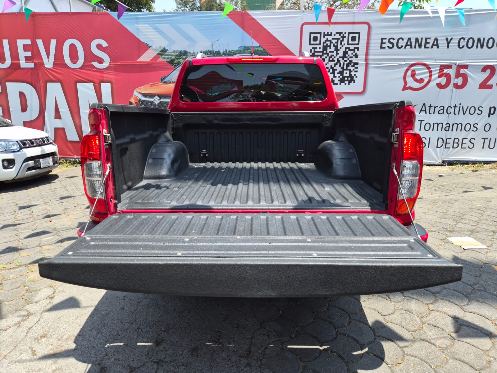 2023 Nissan Frontier FRONTIER LE TM '23