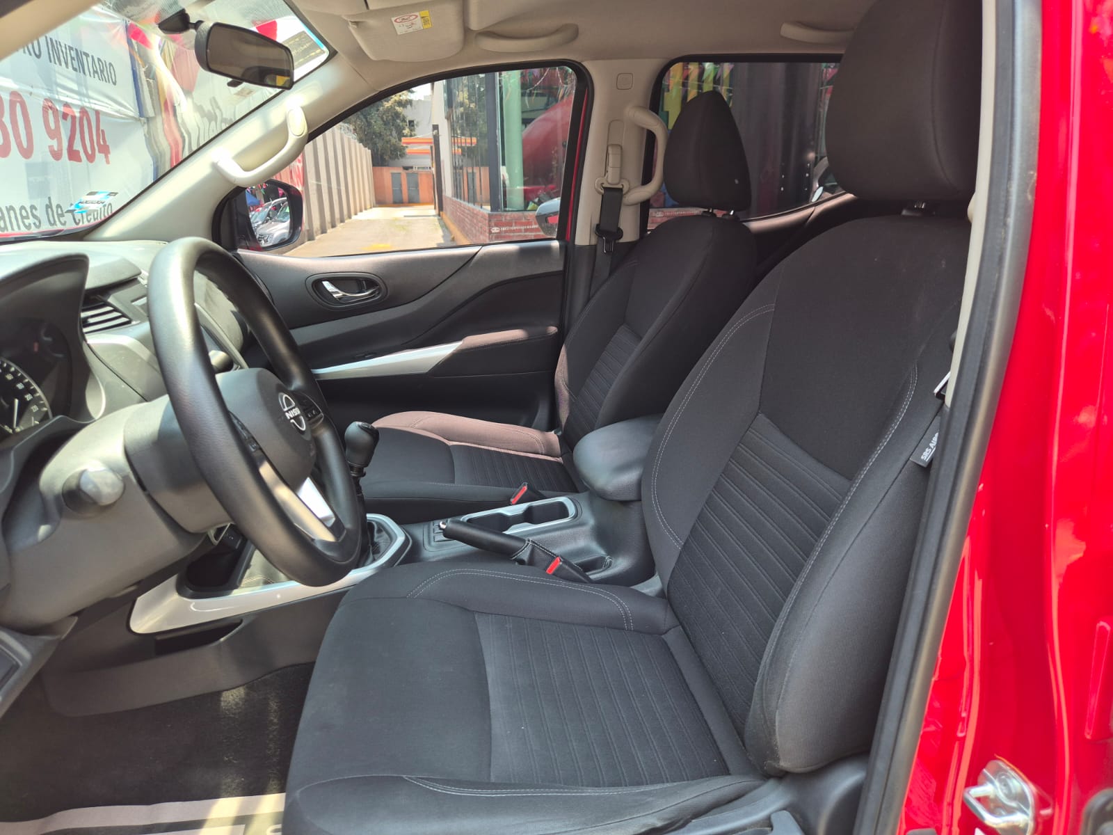 2023 Nissan Frontier FRONTIER LE TM '23