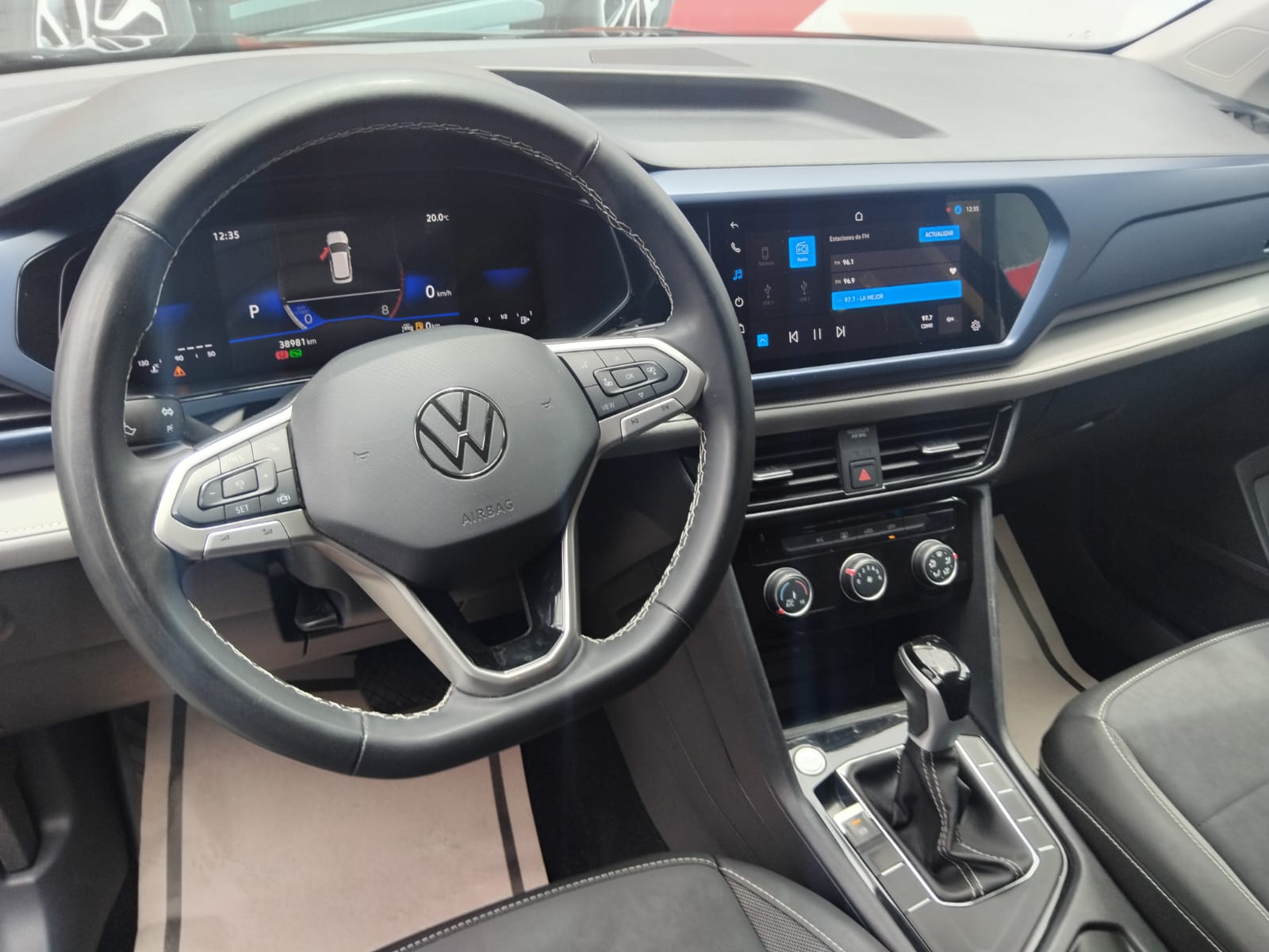 2024 Volkswagen Taos COMFORTLINE, L4, 1.4T, 150 CP, 5 PUERTAS, AUT