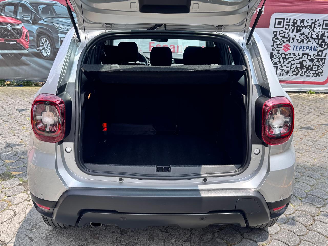 2023 Renault Duster ICONIC CVT