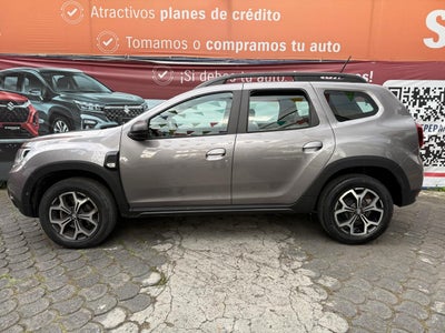 2023 Renault Duster ICONIC CVT