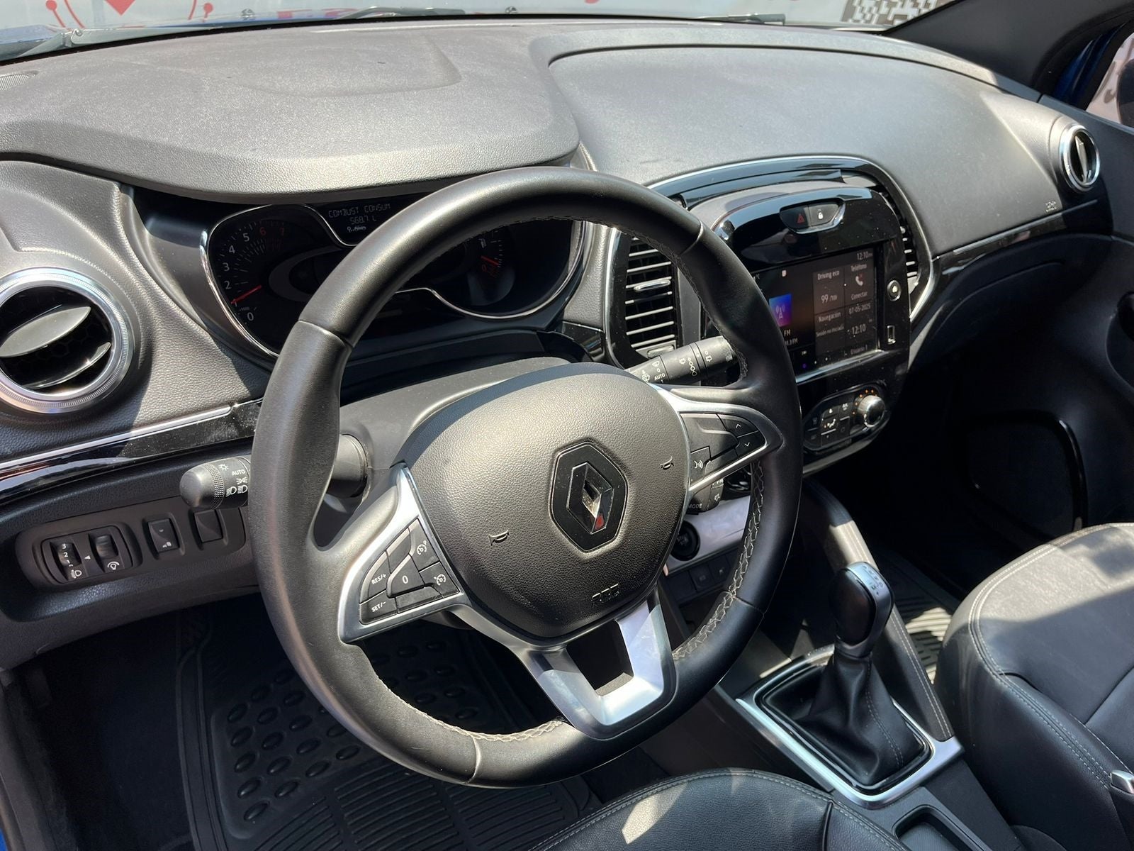 2022 Renault Captur ICONIC PLUS, L4, 1.3T, 154 CP, 5 PUERTAS, AUT, BA, AA