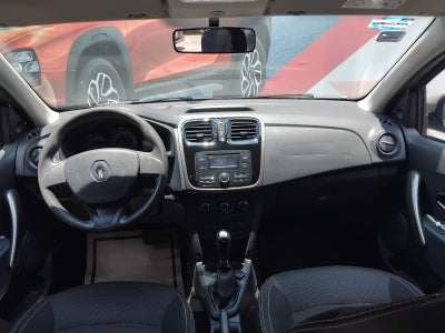 2017 Renault Logan EXPRESSION L4 1.6L 100 CP 4 PUERTAS AUT BA AA