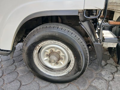 2022 Isuzu ELF 100 BASE, 3.0T, 2 PUERTAS, STD