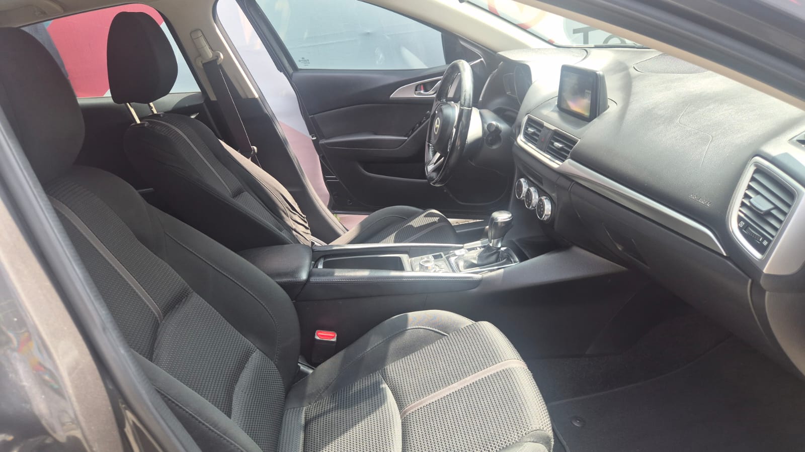 2017 Mazda Mazda3 S, L4, 2.5L, 188 CP, 5 PUERTAS, AUT