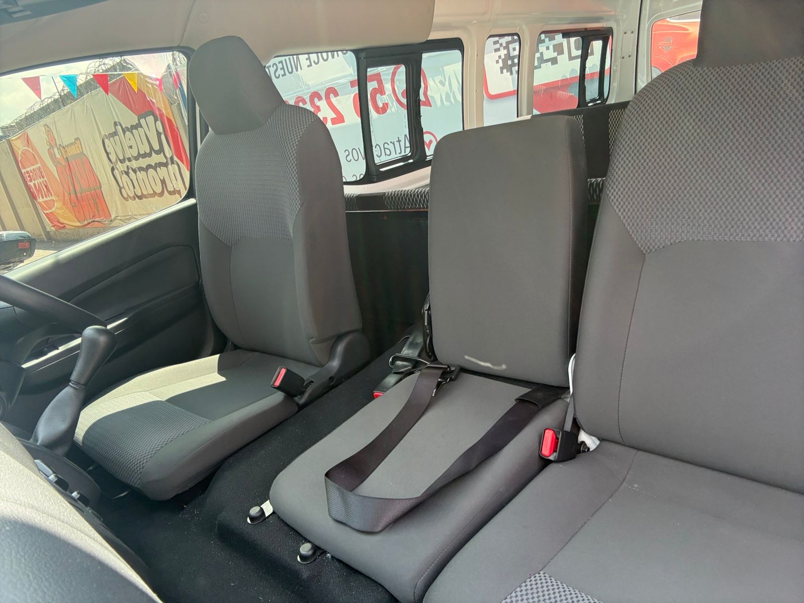 2023 Nissan Urvan URVAN PANEL VENTANAS AMPLIA '23