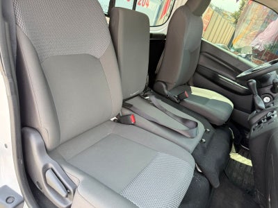 2023 Nissan Urvan URVAN PANEL VENTANAS AMPLIA '23