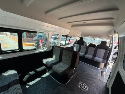 2023 Nissan Urvan URVAN PANEL VENTANAS AMPLIA '23