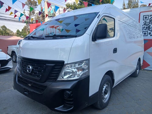 2022 Nissan NV350 Urvan PANEL AMPLIA, L4, 2.5L, 145 CP, 4 PUERTAS, STD, AA PAQ SEG