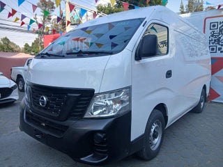 2022 Nissan NV350 Urvan PANEL AMPLIA, L4, 2.5L, 145 CP, 4 PUERTAS, STD, AA PAQ SEG