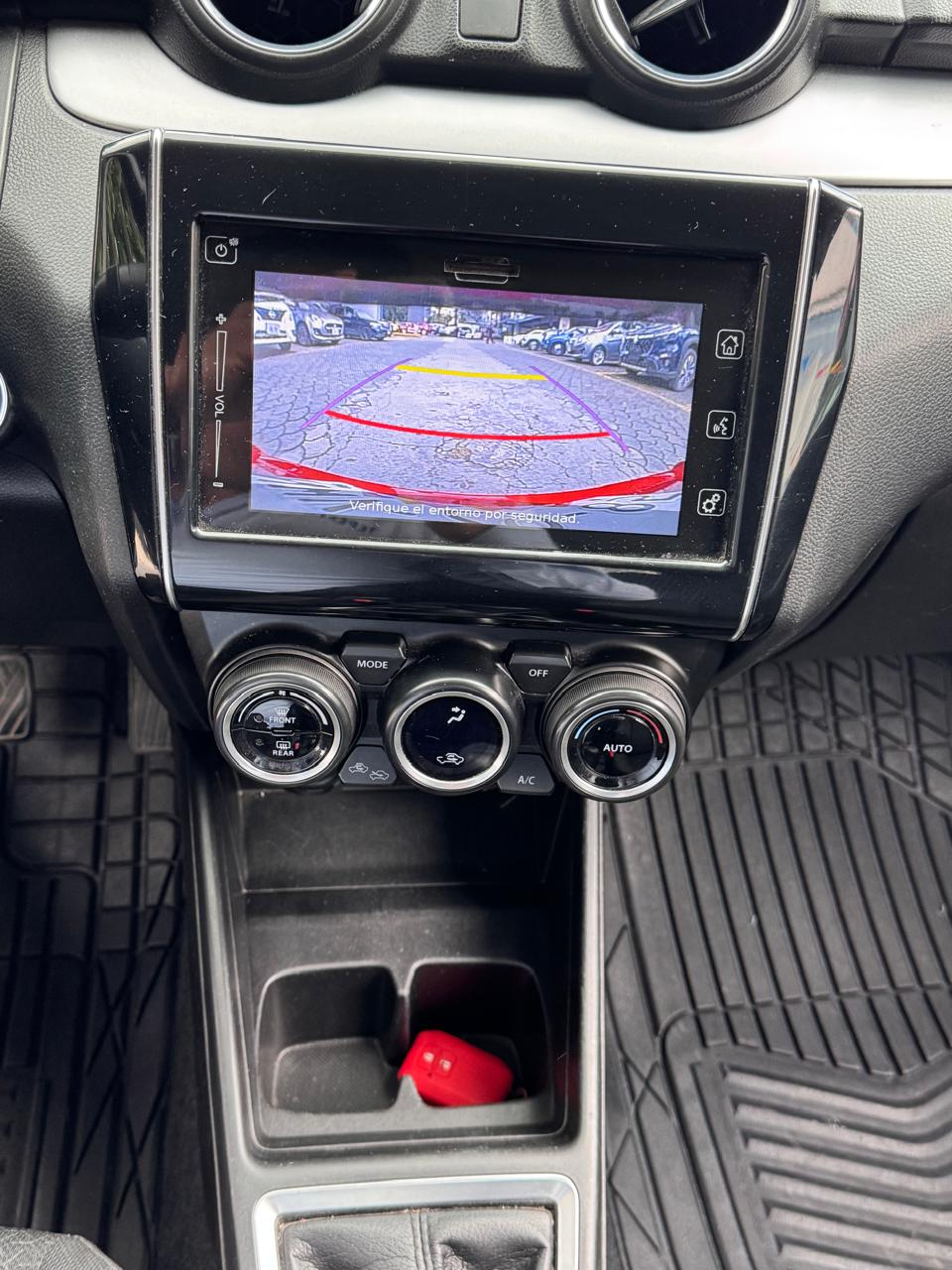 2021 Suzuki Swift GLX, L4, 1.2L, 82 CP, 5 PUERTAS, STD