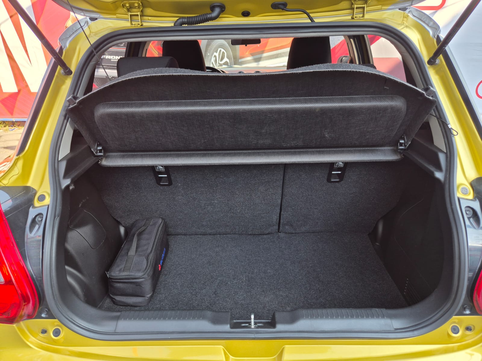 2024 Suzuki Swift BoosterGreen GLX, 4L, 1.2T, 88 CP, STD