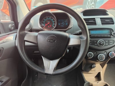 2016 Chevrolet Spark LT, L4, 1.2L, 81 CP, 5 PUERTAS, STD