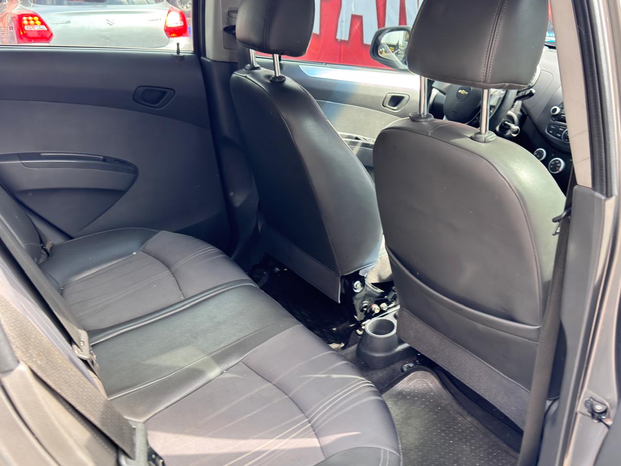 2017 Chevrolet Spark LT, L4, 1.2L, 81 CP, 5 PUERTAS, STD