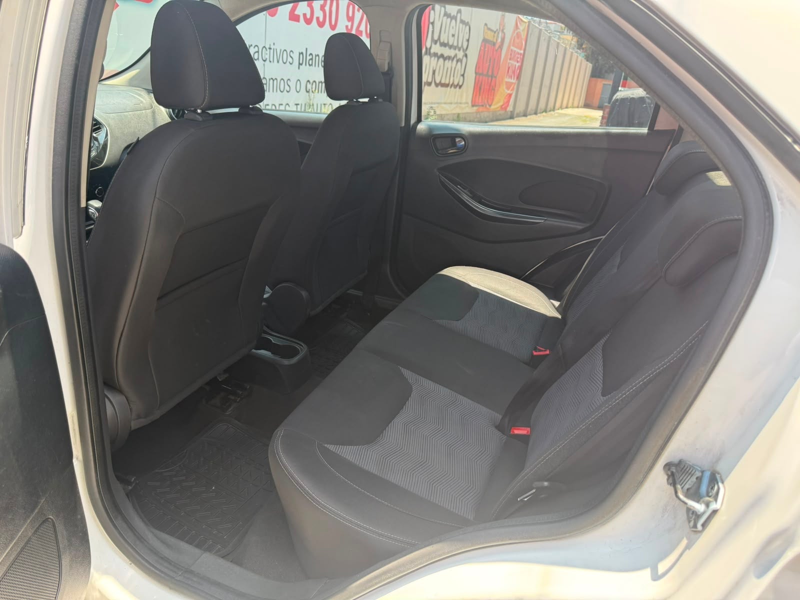 2017 Ford Figo TITANIUM L4 1.5L 105 CP 4 PUERTAS AUT BA AA