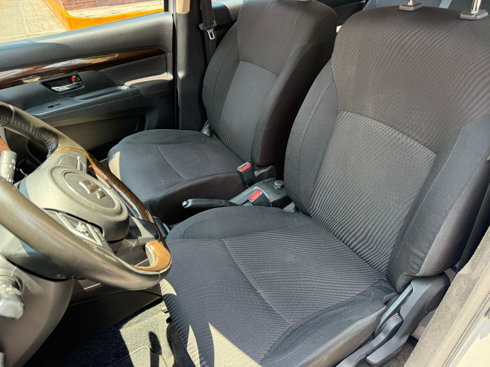 2022 Suzuki Ertiga GLX A/T