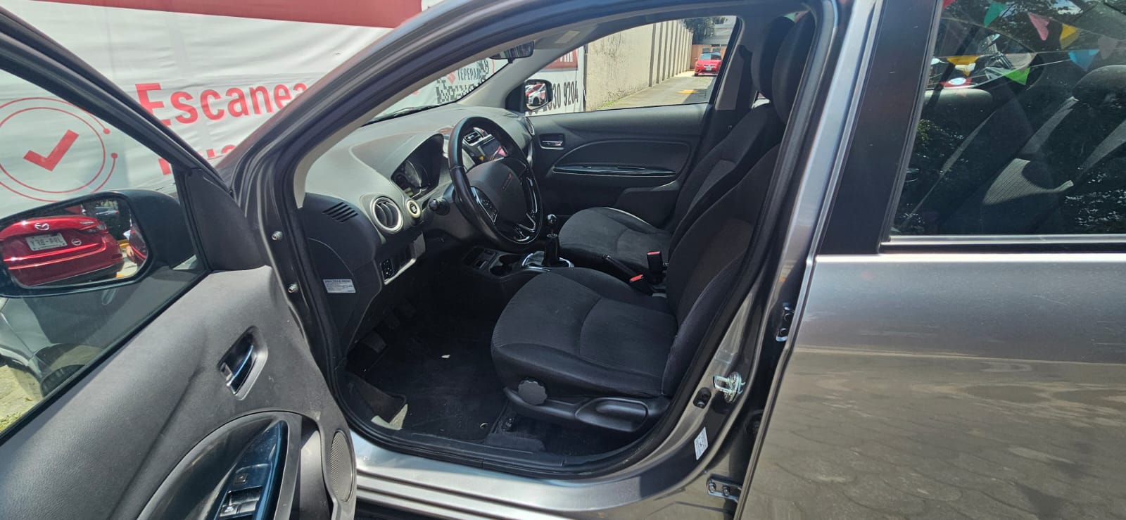 2019 Dodge Attitude SXT, L3, 1.2L, 79 CP, 4 PUERTAS, STD