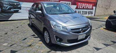 2019 Dodge Attitude SXT, L3, 1.2L, 79 CP, 4 PUERTAS, STD