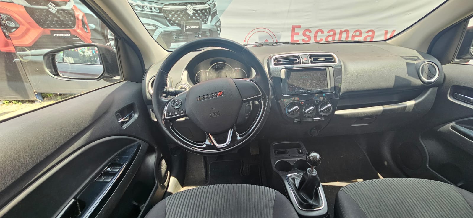 2019 Dodge Attitude SXT, L3, 1.2L, 79 CP, 4 PUERTAS, STD