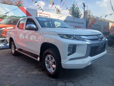 2022 Mitsubishi L200 GLX, L4, 2.4L, 126 CP, 4 PUERTAS, STD