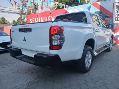 2022 Mitsubishi L200 GLX, L4, 2.4L, 126 CP, 4 PUERTAS, STD