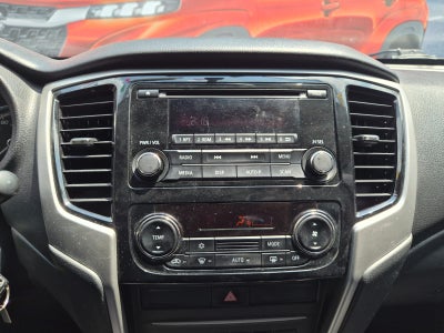 2023 Mitsubishi L200 GLX, L4, 2.4L, 178 CP, 4 PUERTAS, STD, DIESEL