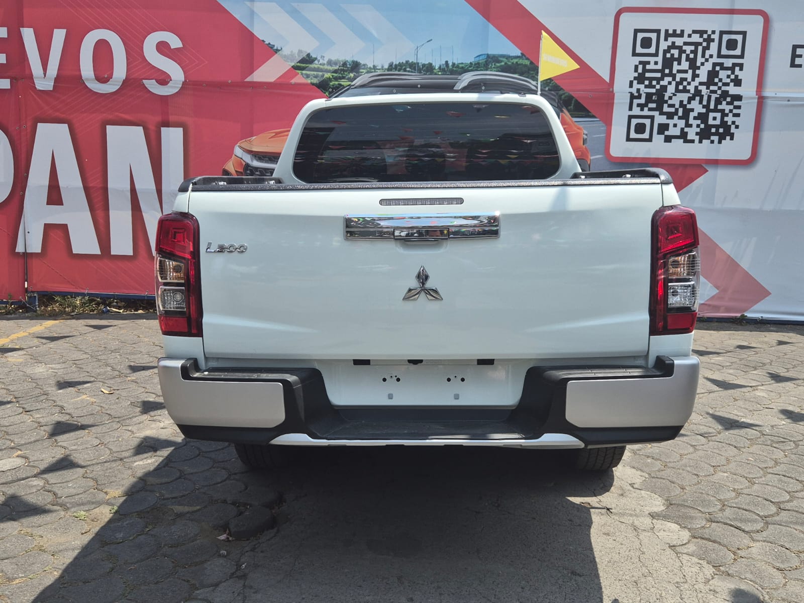 2023 Mitsubishi L200 GLX, L4, 2.4L, 178 CP, 4 PUERTAS, STD, DIESEL