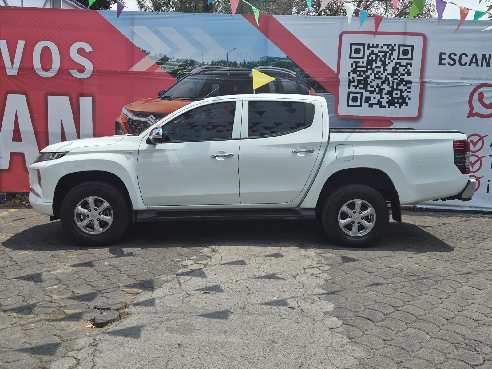 2023 Mitsubishi L200 GLX, L4, 2.4L, 178 CP, 4 PUERTAS, STD, DIESEL