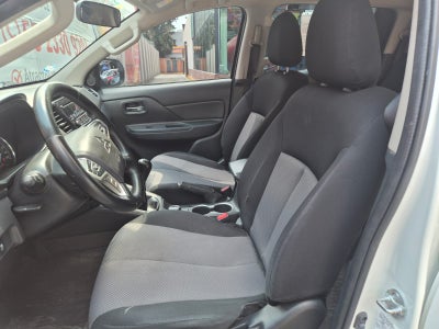 2023 Mitsubishi L200 GLX, L4, 2.4L, 178 CP, 4 PUERTAS, STD, DIESEL